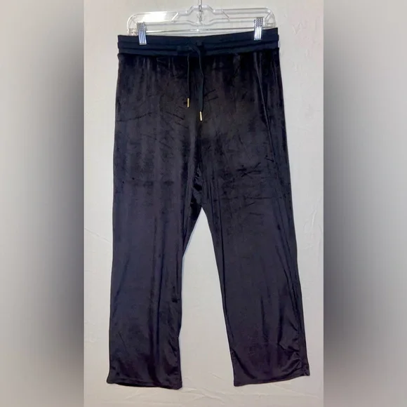 Juicy Couture Black Velour Joggers with Gold Logo.💎 - Picture 7 of 7